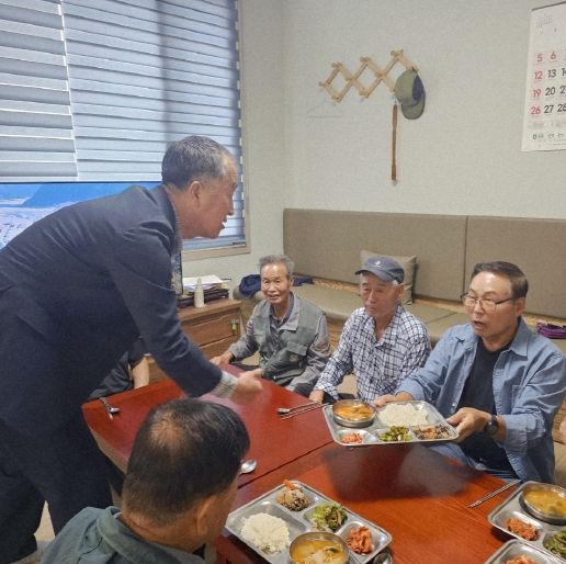 경산시노인종합복지관, 용성면 곡란리에 사랑의 밥차 운영