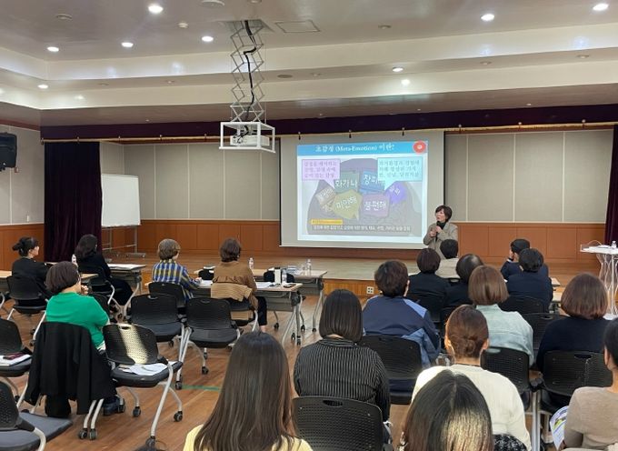 진안군 보건소, ‘초감정 대화법 교육’으로 소통능력 강화