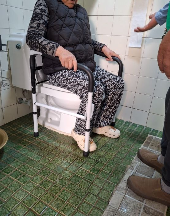 '홀몸 어르신댁 화장실 안전바 설치'