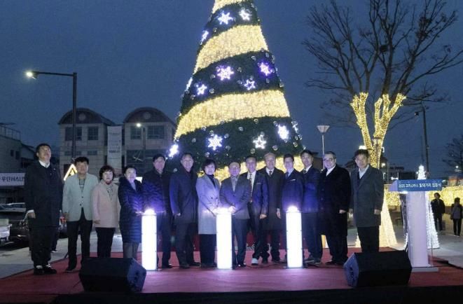 연천군, ‘2025 크리스마스 빛의 거리 점등식’ 개최