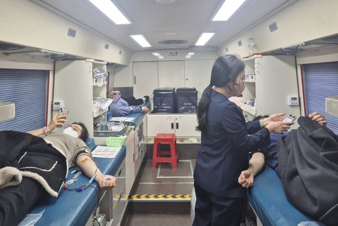 나주시가 지난 13일 시청 직원과 시민들을 대상으로 단체 헌혈 행사를 진행했다.